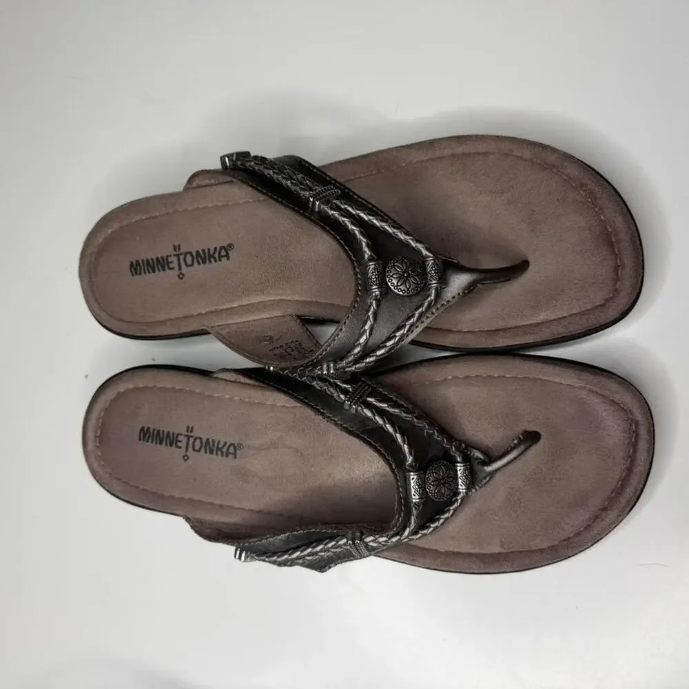 Minnetonka Metallic Braided Thong Sandals Sz 9 Boho Western Comfort Flip Flops